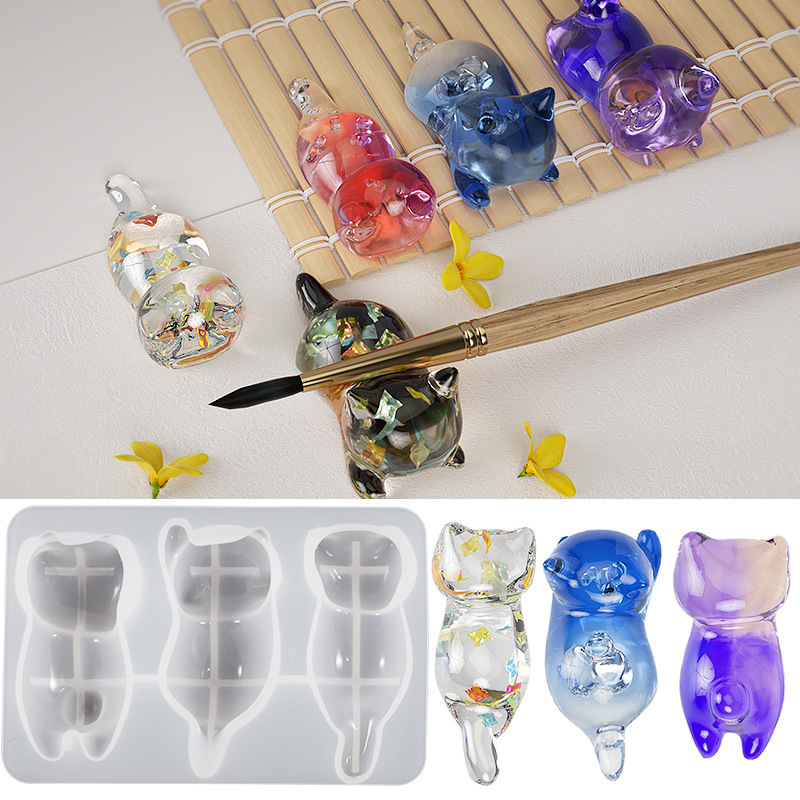 DIY crystal drip 3D solid lying on the back of cute little cat key chain penholder plasterware siliceous molds