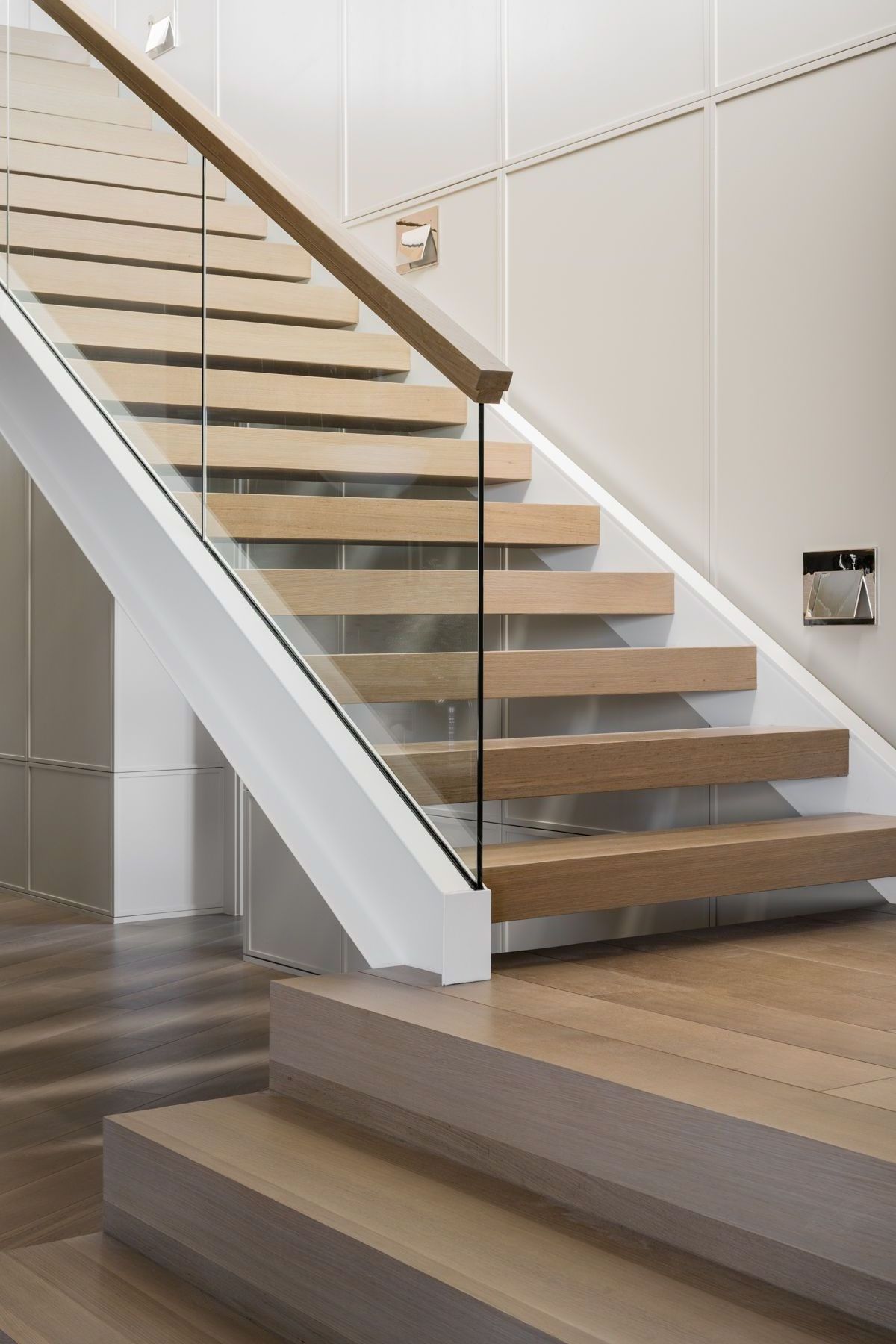 Australian/Canadian standard staircase modern interior staircase with wooden steps indoor stairs