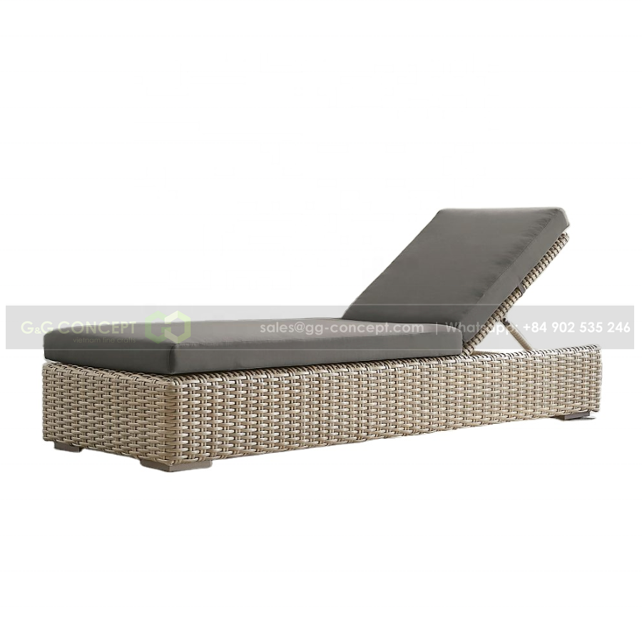 Best Wholesaler Outdoor Patio Chaise Lounge Chair Home Pool Furniture Sun Bed Rattan Round Chaise Lounge Chair Affordable Price