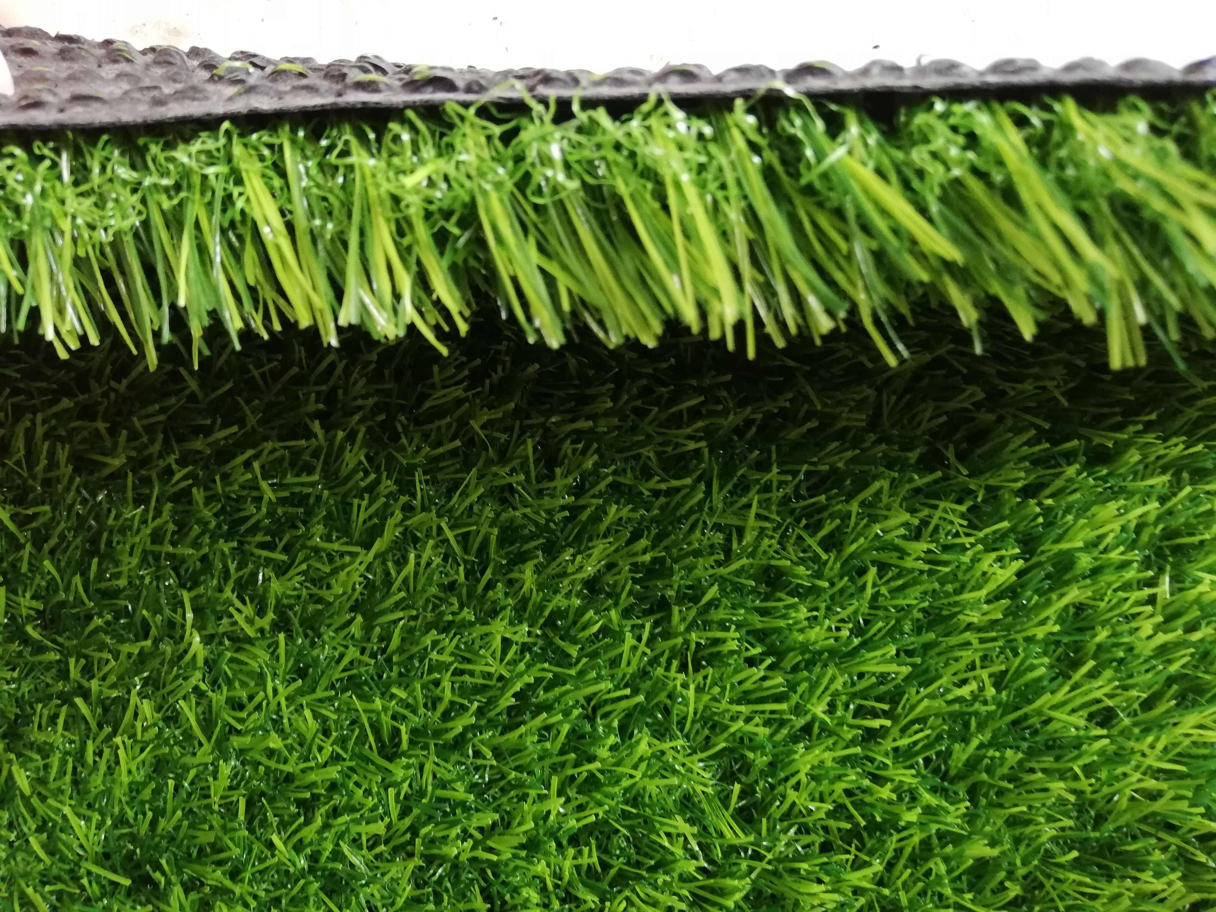 Guangzhou AAG Synthetic turf Plastic lawn landscaping cheap artificial grass carpet for garden decor