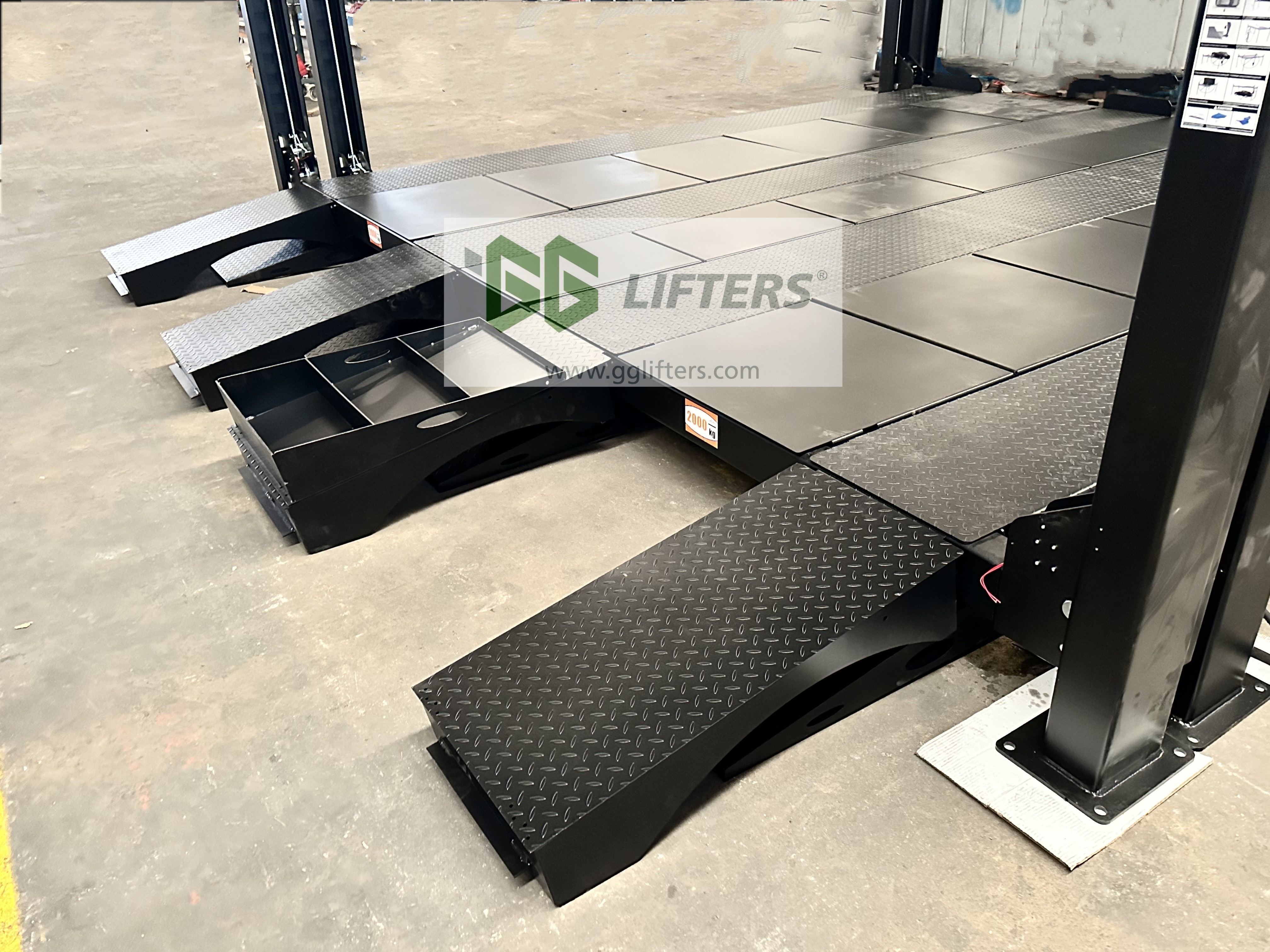 4 post double wide car parking equipment car parking platform auto vehicle storage equipment triple stacker car parking lift