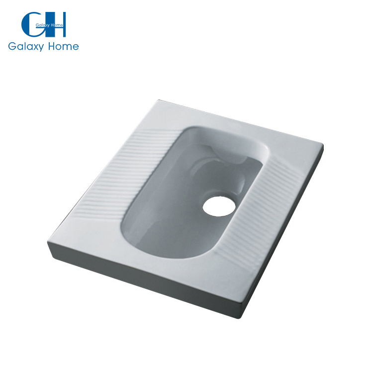 Cheap price modern sanitary ware squat Water Closet toilet floor mounted white ceramic public wc Pan en cuclillas for hotel