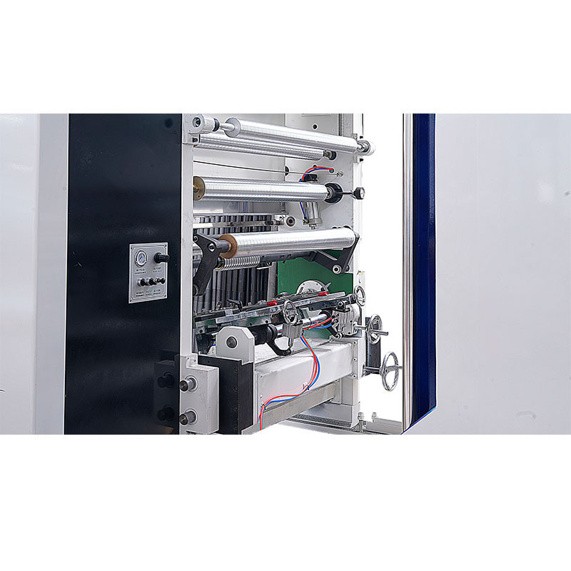 China made high-quality speed 120 plastic bag printing machine with built-in intaglio printing machine.