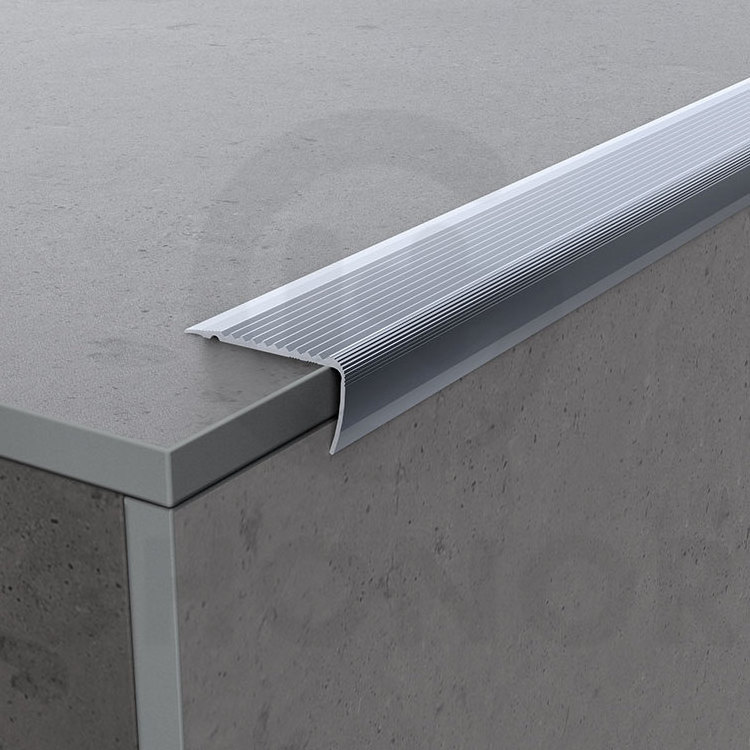 Low MOQ Aluminium Gold Angle Anti Slip Step Nosing Tiles