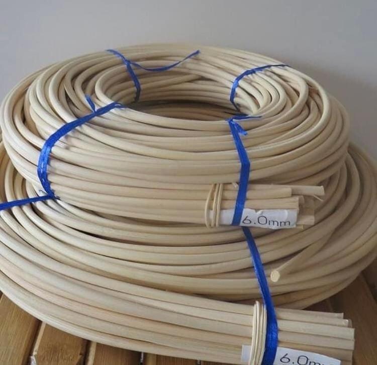 Rattan Cane Webbing Viet Nam Natural White Color Material Rattan Bleached Rattan poles