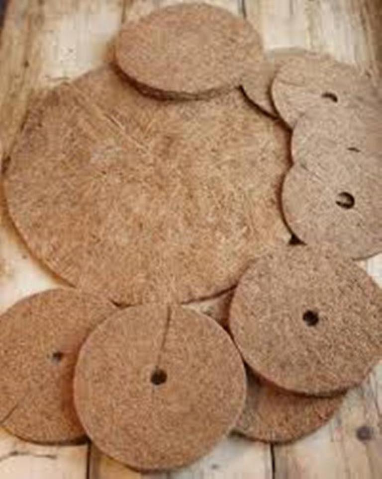 COCO COIR BRICK/ COCO DISC/ COCONUT DISK (WHATSAPP +84376540581)