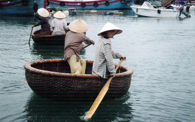 Bamboo Coracle Boat/ Mini Boats / Mini Bamboo Boat Bowl Shape