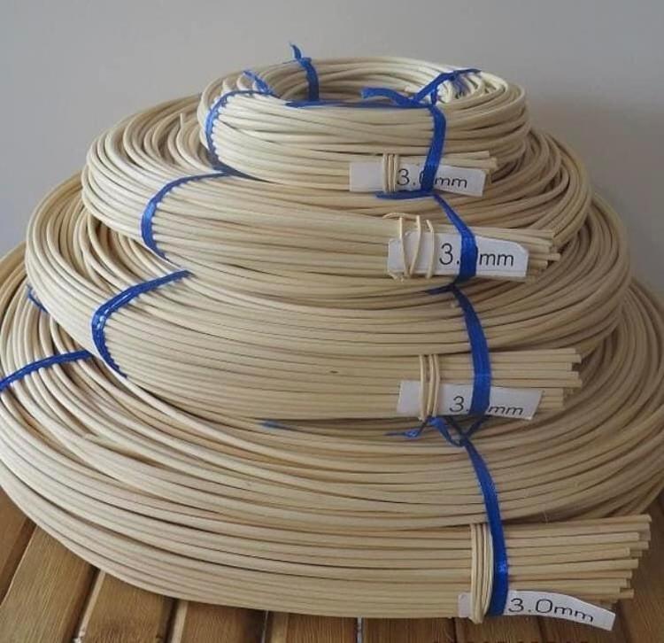 Rattan Cane Webbing Viet Nam Natural White Color Material Rattan Bleached Rattan poles