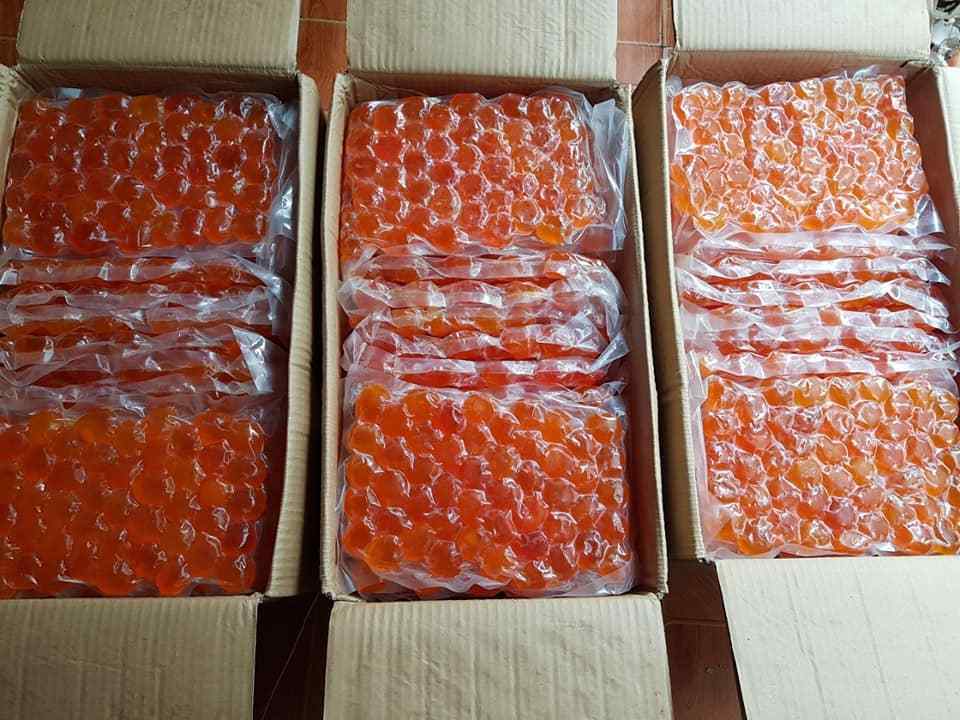 Frozen Cooked Salted Duck Egg Yolk liquid, Egg Yolk 5% Salted ground eggs yolk for sale