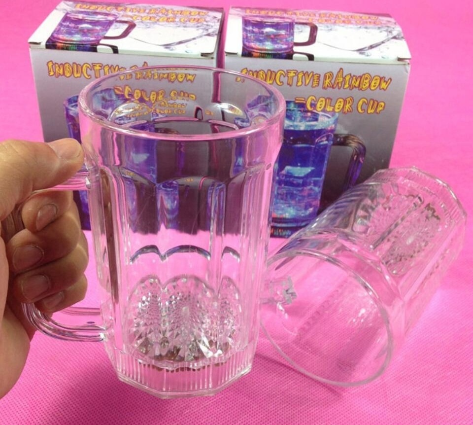 18 oz LED light up Beer Mug 500ml LED Lighting Cup LED plastic glasses liquid activated LED flashing cup