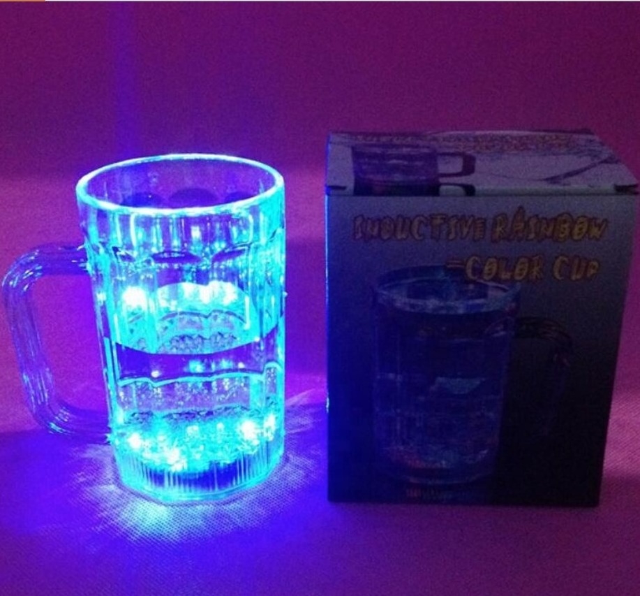 18 oz LED light up Beer Mug 500ml LED Lighting Cup LED plastic glasses liquid activated LED flashing cup