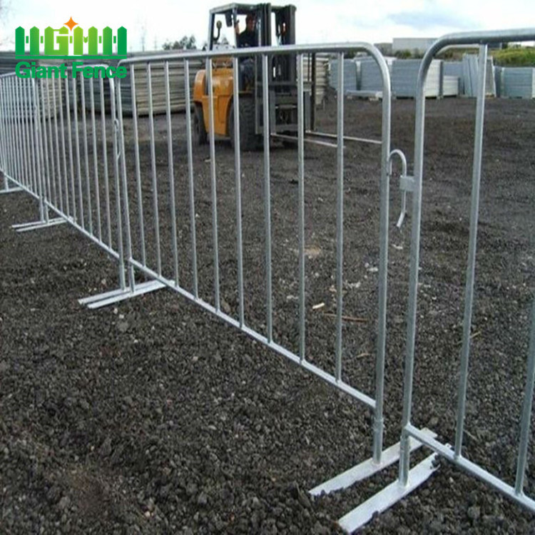 Used Steel Road Outside Portable Pedestrian Mojo Crowd Concert Parking Barrier