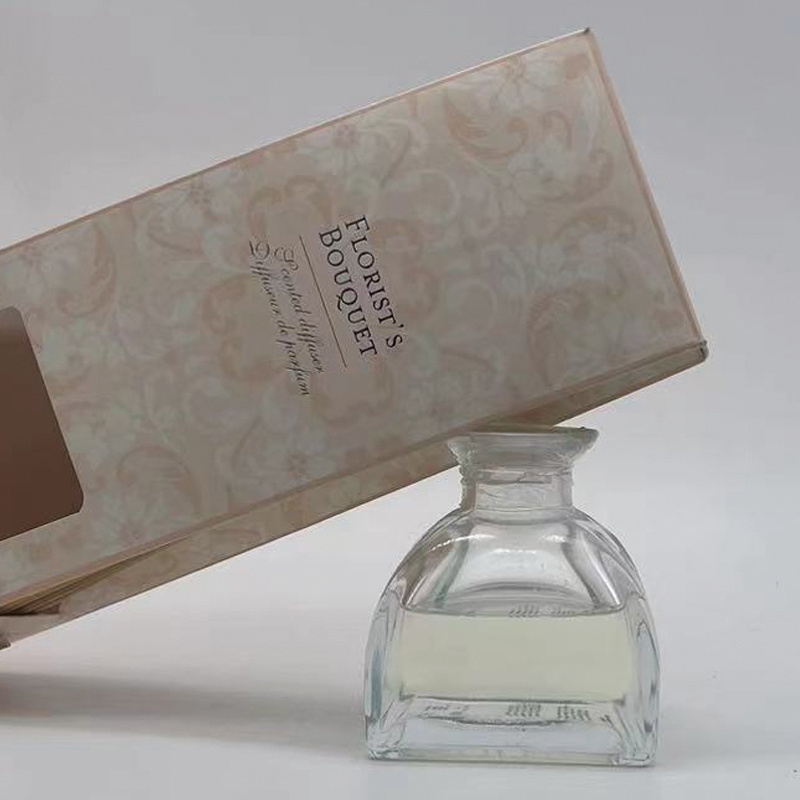 Reed diffuser bottle luxury glass packaging 250ml ribbed reed diffuser glass bottle with house hotel