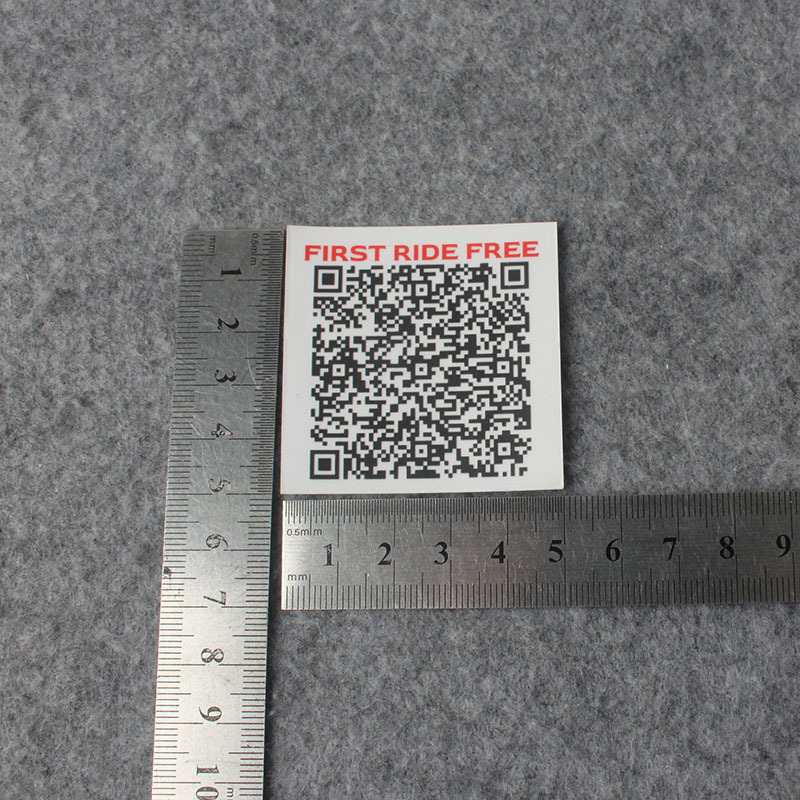 Custom Adhesive RF Sticker Label Clear Transparent Epoxy Clothing Tag Waterproof Feature