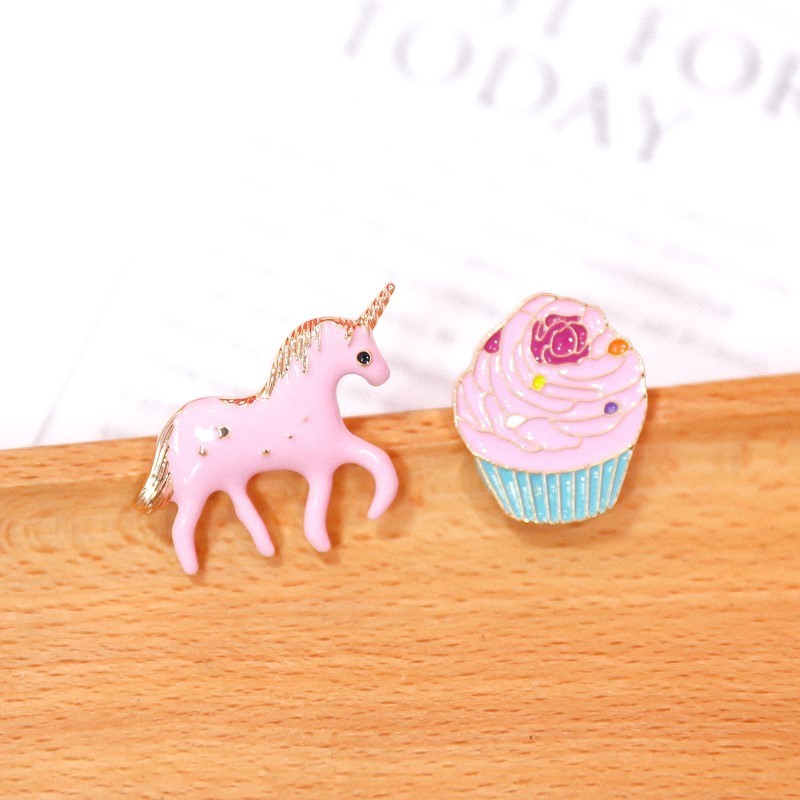 Custom funny Flamingo pink Bird Dinosaur rabbit unicorn shape soft 0r hard enamel cute lapel pin emblem