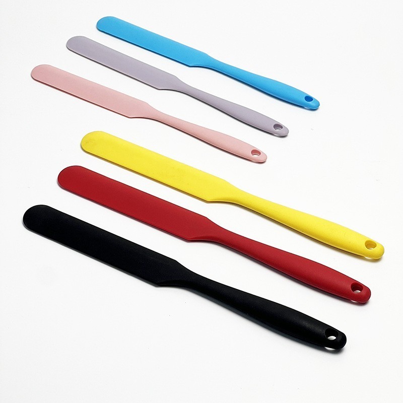 Food Grade Silicone Scraper Long Integrated Cream Spatula Household Kitchen Baking & Pastry Mixing Knife