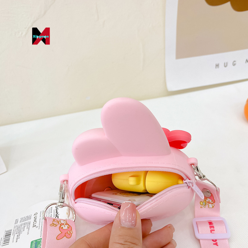 2023 new Mini Silicone Sanrio Sling Shoulder Crossbody Messenger Keychain Bag mochila Coin Purse for Girls Kids Gifts