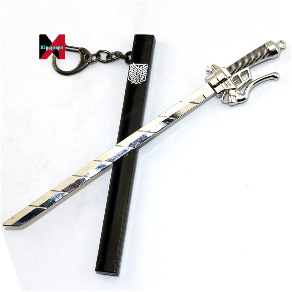 17cm Attack on Titan Scout Regiment Knife Sword anime keychains wholesale Eren Jaeger Weapon Metal Keychain