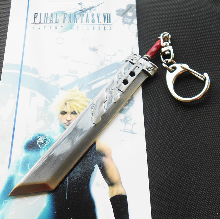 XM Wholesale Cool Game Cloud Strife Weapon Sword Pendant Final Fantasy Keychain