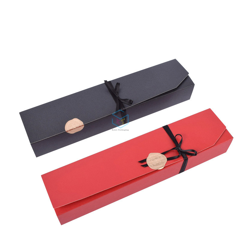 small fancy customize chocolate strawberry boxes