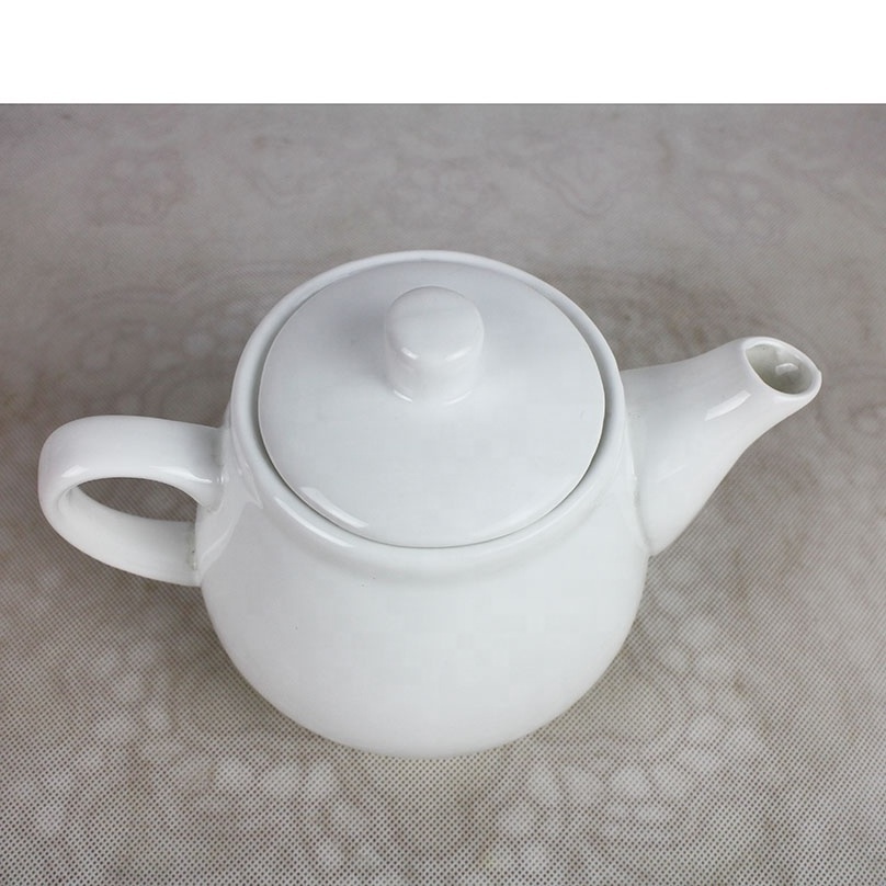 Modern Royal Style White Glazing Ceramic Tea Pot with Lid Wholesale Porcelain Tea Pots for Hotel Restaurant Home Party