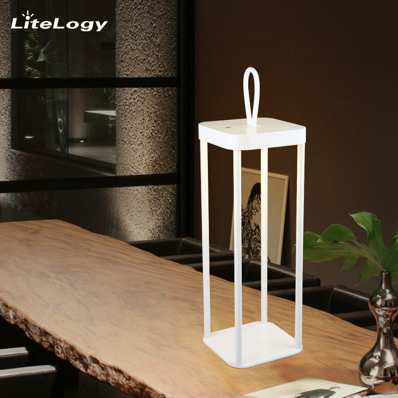 Modern 5000mAh outdoor garden decoration IP54 waterproof cordless led candle lantern rechargeable table lamp