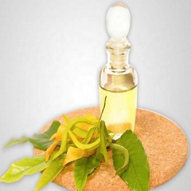 100% Pure and Natural Cananga Odorata Oil Ylang Ylang Oil For Cosmetic and Perfume