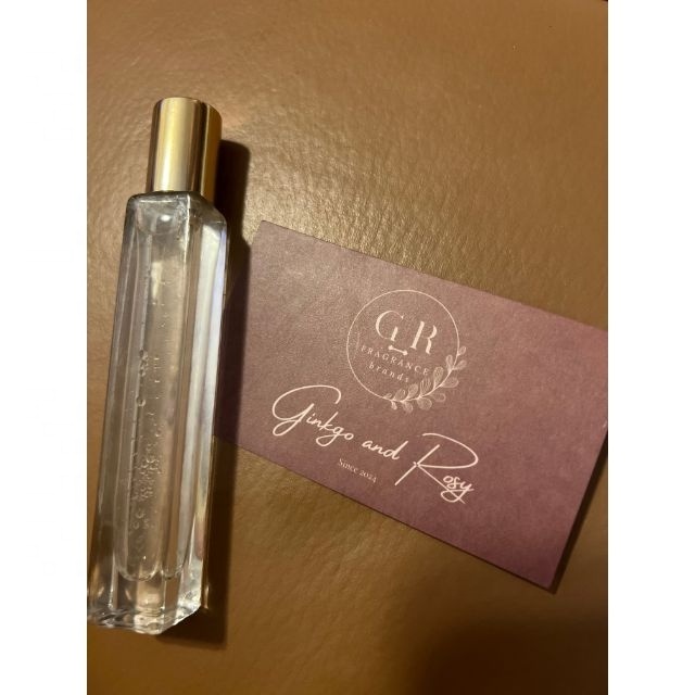 Ginkgo and Rosy Brands Women Fragrance Roll-On Perfume Oil 10ml from Hong Kong No 1.Royal Champagne