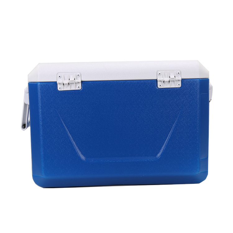 GiNT 30L PU Foaming Freezable Insulated Food Picnic Outdoor Ice Cooler Box for Beer Wine Drinking with Lock