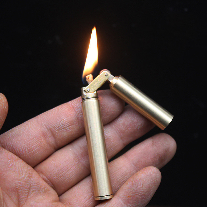 Vintage kerosene lighter Old pure copper creative fine pan Dragon stick Nunchucks Mini personality pocket lighter for men