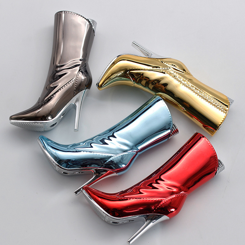 Wholesale Creative personality Womens High Heel Shaped Butane Refillable Gas Lighter For Women