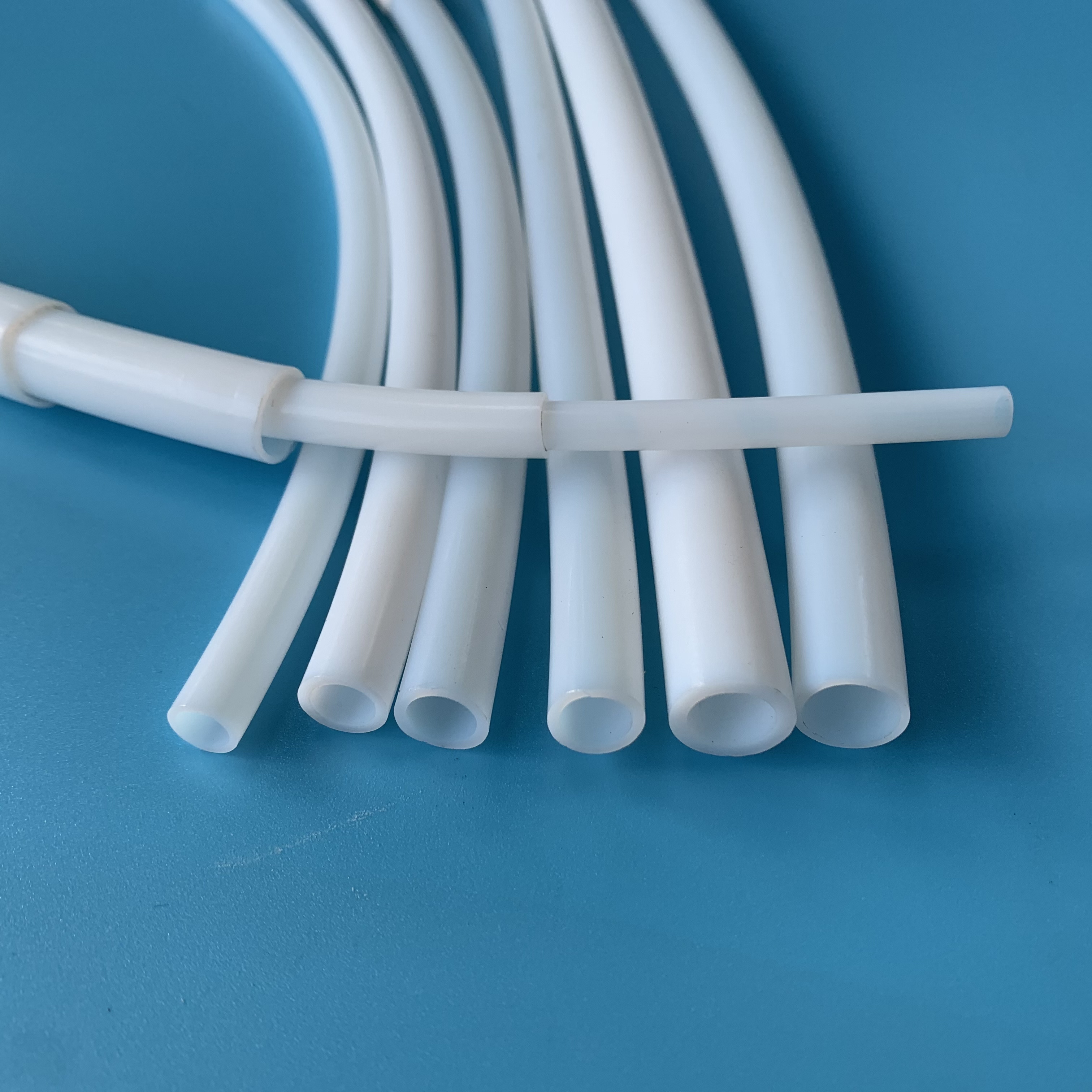 Corrosion Resistance PTFE Lined Pipe Virgin PTFE Tube 11.2mm ID