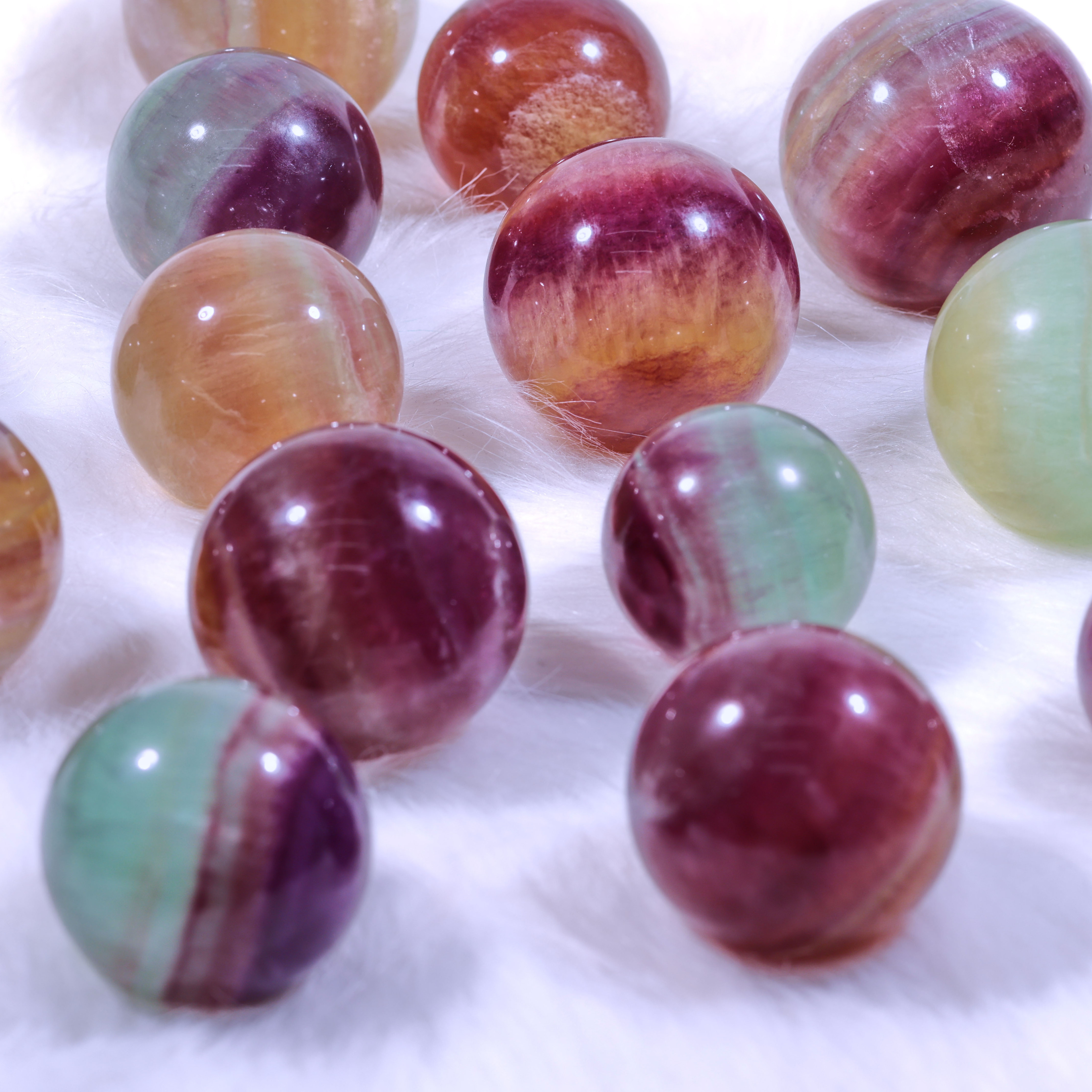 High Quality Natural Rainbow Fluorite Sphere Hand Polished Crystal for Healing and Love Theme Wholesales