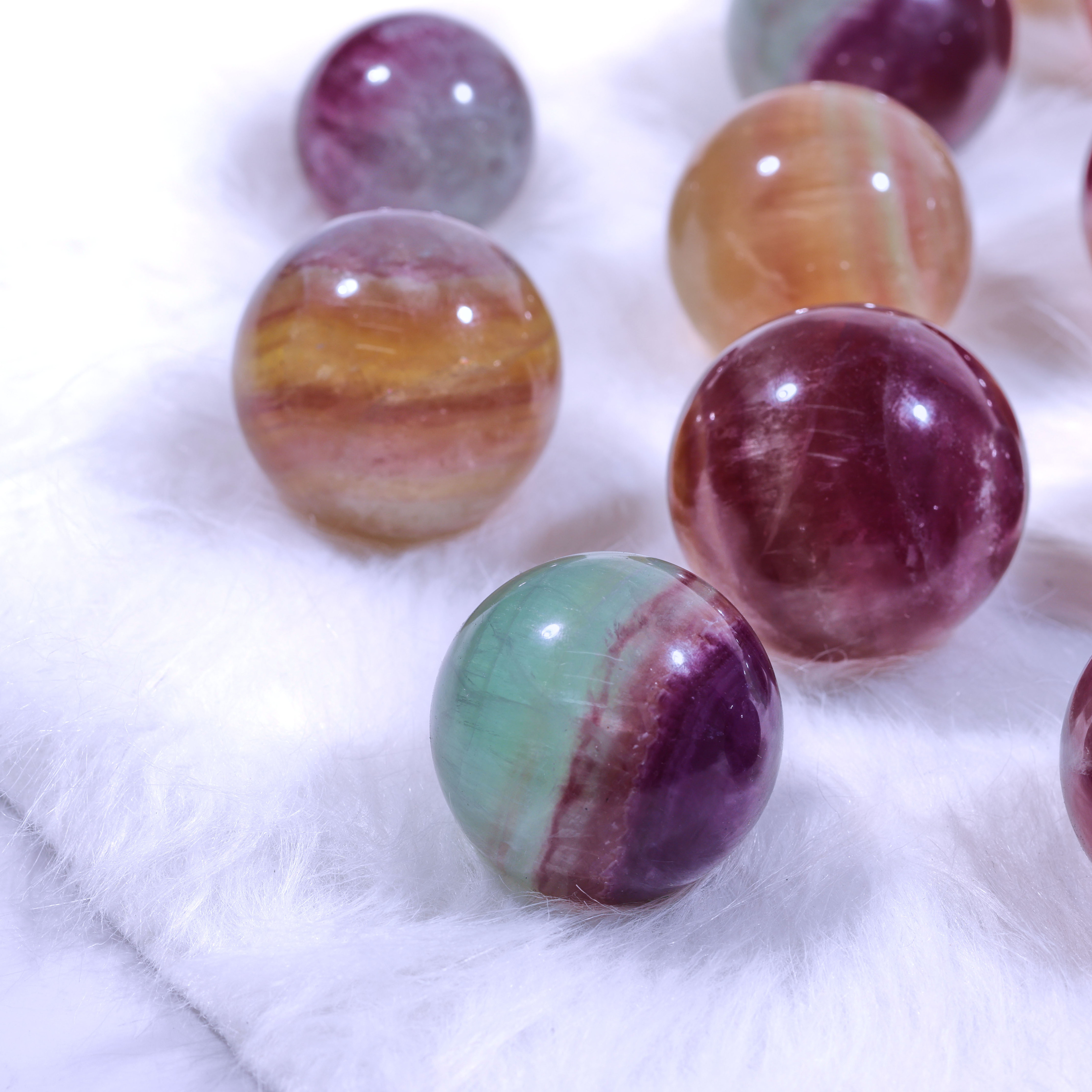 High Quality Natural Rainbow Fluorite Sphere Hand Polished Crystal for Healing and Love Theme Wholesales