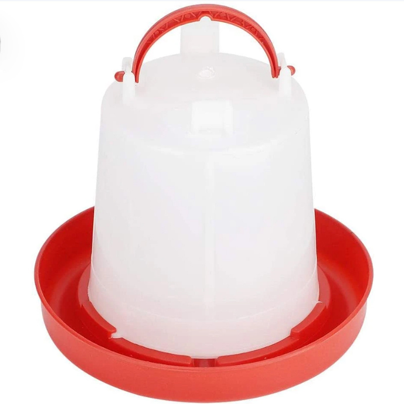 Poultry Feeding Equipment Brolier Water Drinker and Feeder 2.5L Plastic Chicken Waterer