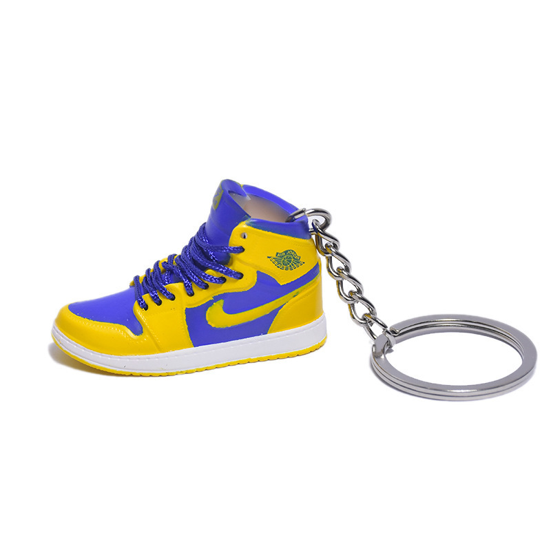 Hot sales 1/6 bjd 3d sneaker keychain air jordan1 yeezy AJ4 more than 2000 designs mini shoes keychain with box  can customized