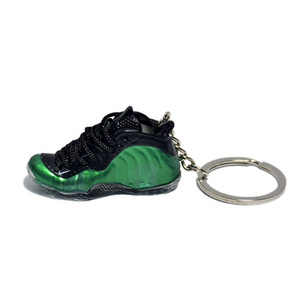 High quality 3D sneaker keychain more than 2000 designs air jordan1 yeezy AJ4 mini shoes keychain with box can customized