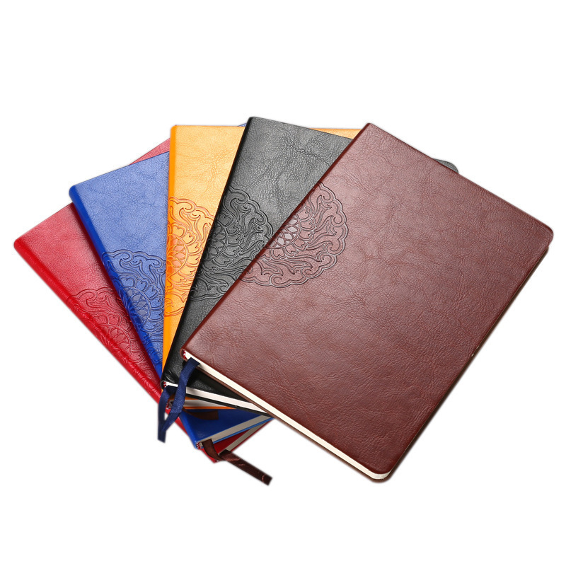 2023 Personalized Custom Pocket Leather Notebook Writing Pads Notebooks Customizable With Bookmark