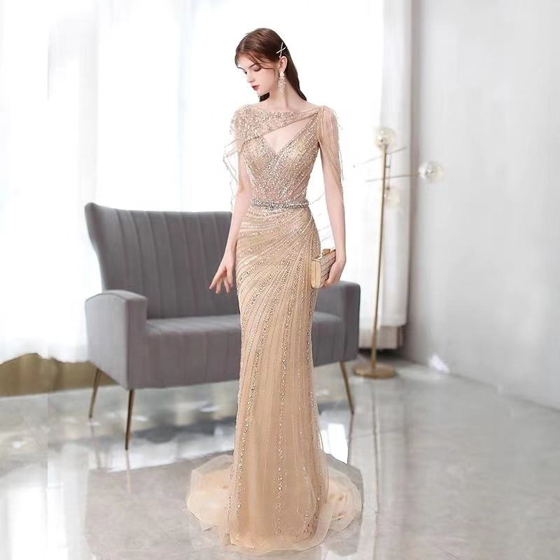 2021 New Fashion Beading Evening Dress Mermaid V Neck Sexy Party Wear Gown With Cape For Women