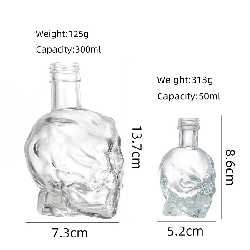 New 80 ml 150ml 200ml 350ml Skull Decanter Lead-free Glass Skull Prop Bottle Whiskey Bottle With Cork Stopper