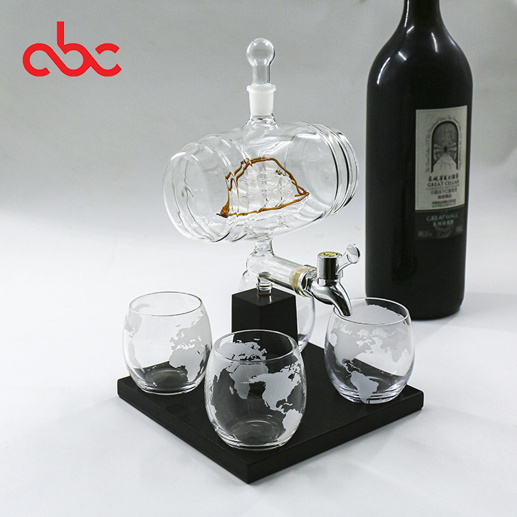 High Borosilicate Glass Artificial Blowing Sailboat Whiskey Decanter Set