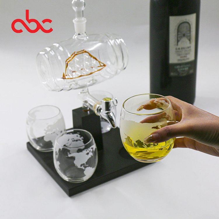 High Borosilicate Glass Artificial Blowing Sailboat Whiskey Decanter Set