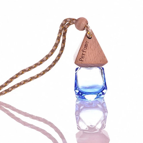 OEM custom manufacturer 8ml Diamond Shaped car hanging glass perfume diffuser bottle with wooden lid