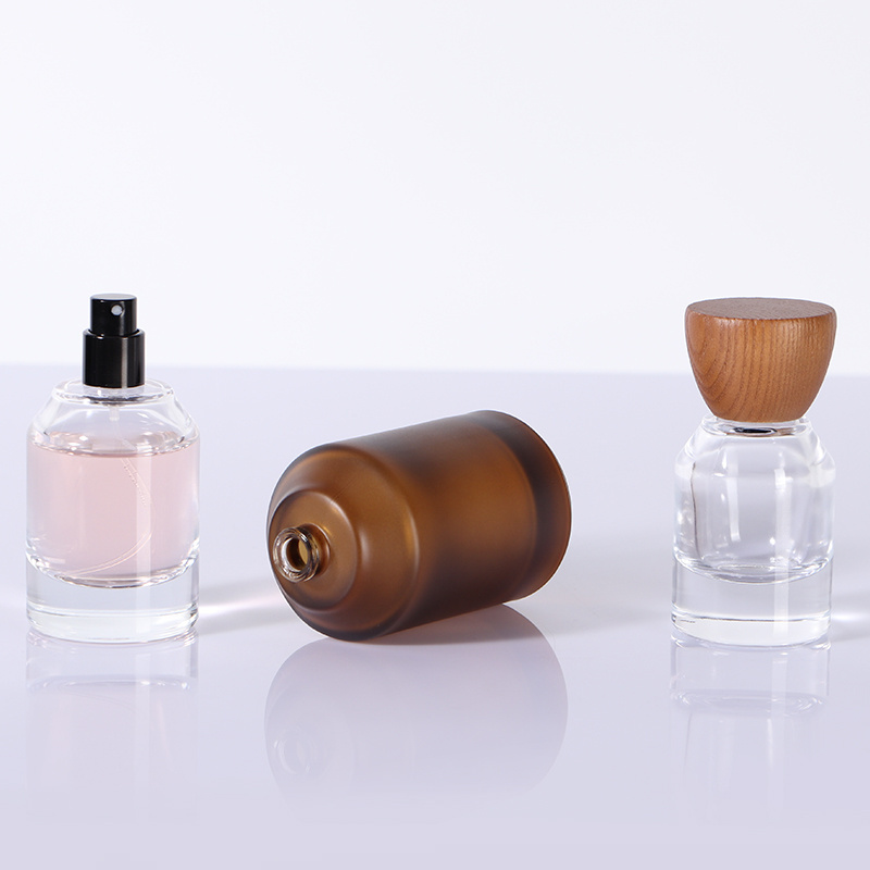 30ml 50ml 100ml empty transparent brown cylindrical perfume spray glass bottle with wooden lid