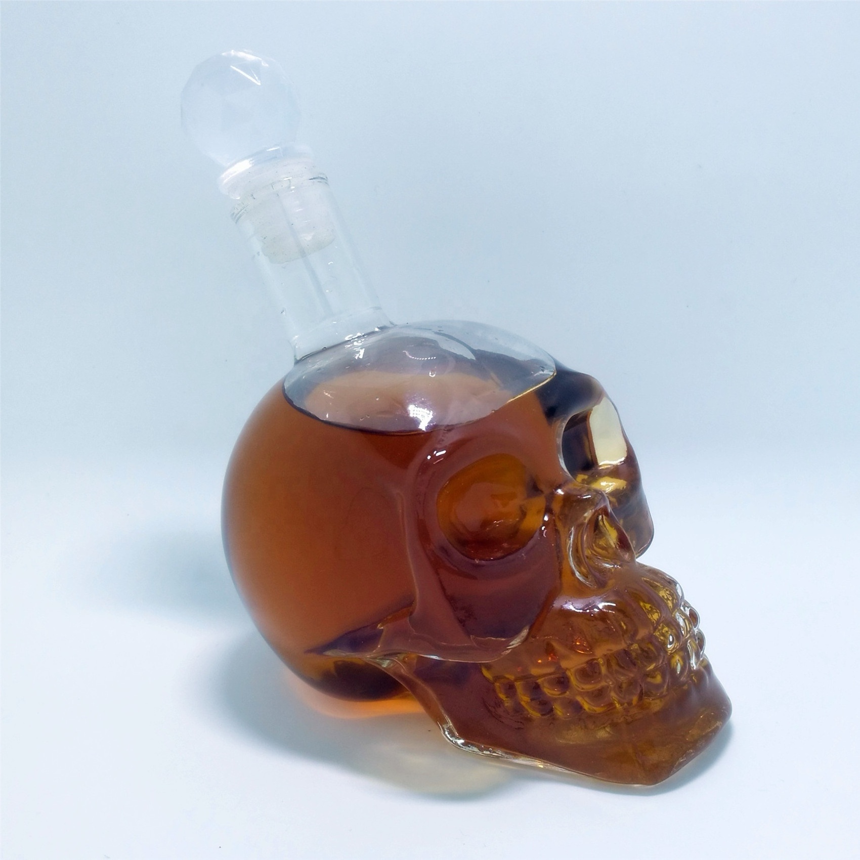 Creative Skull Decanter With Glass Stopper Hand Blown Skull Shaped Whiskey Decanter Set