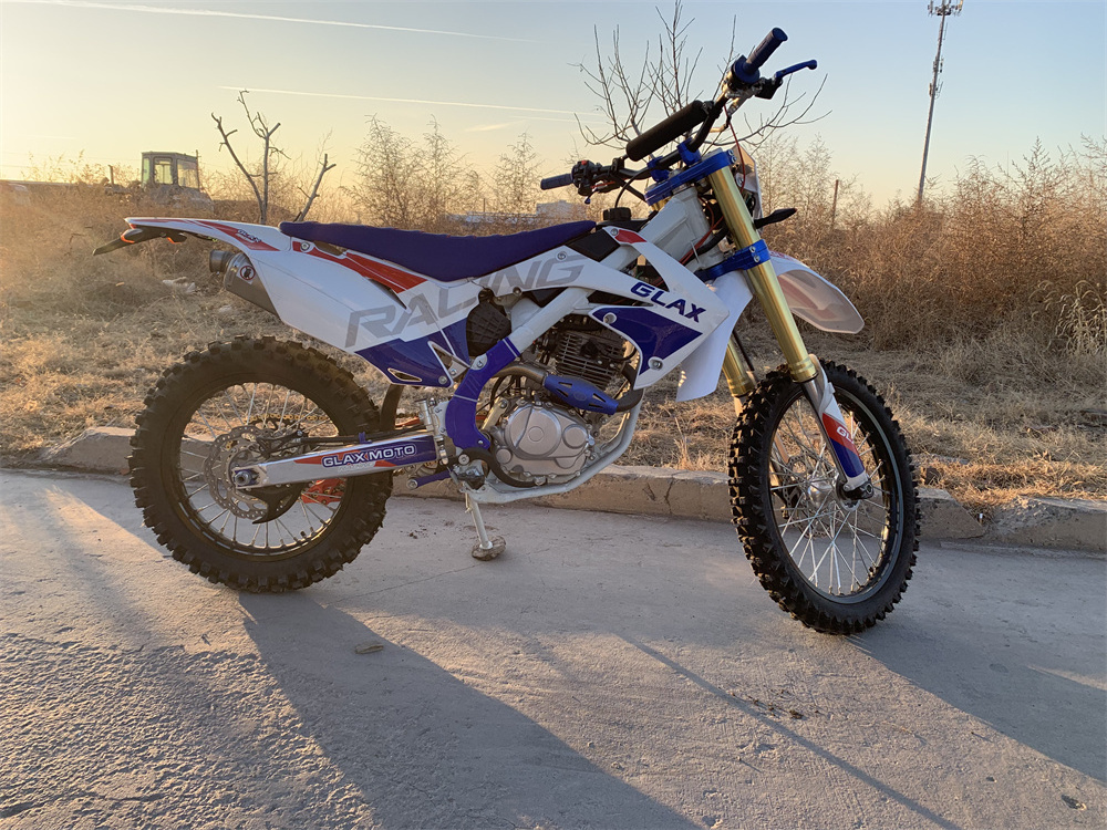 Dirt Bike 250cc  4 stroke off road motocross enduro motorcycle