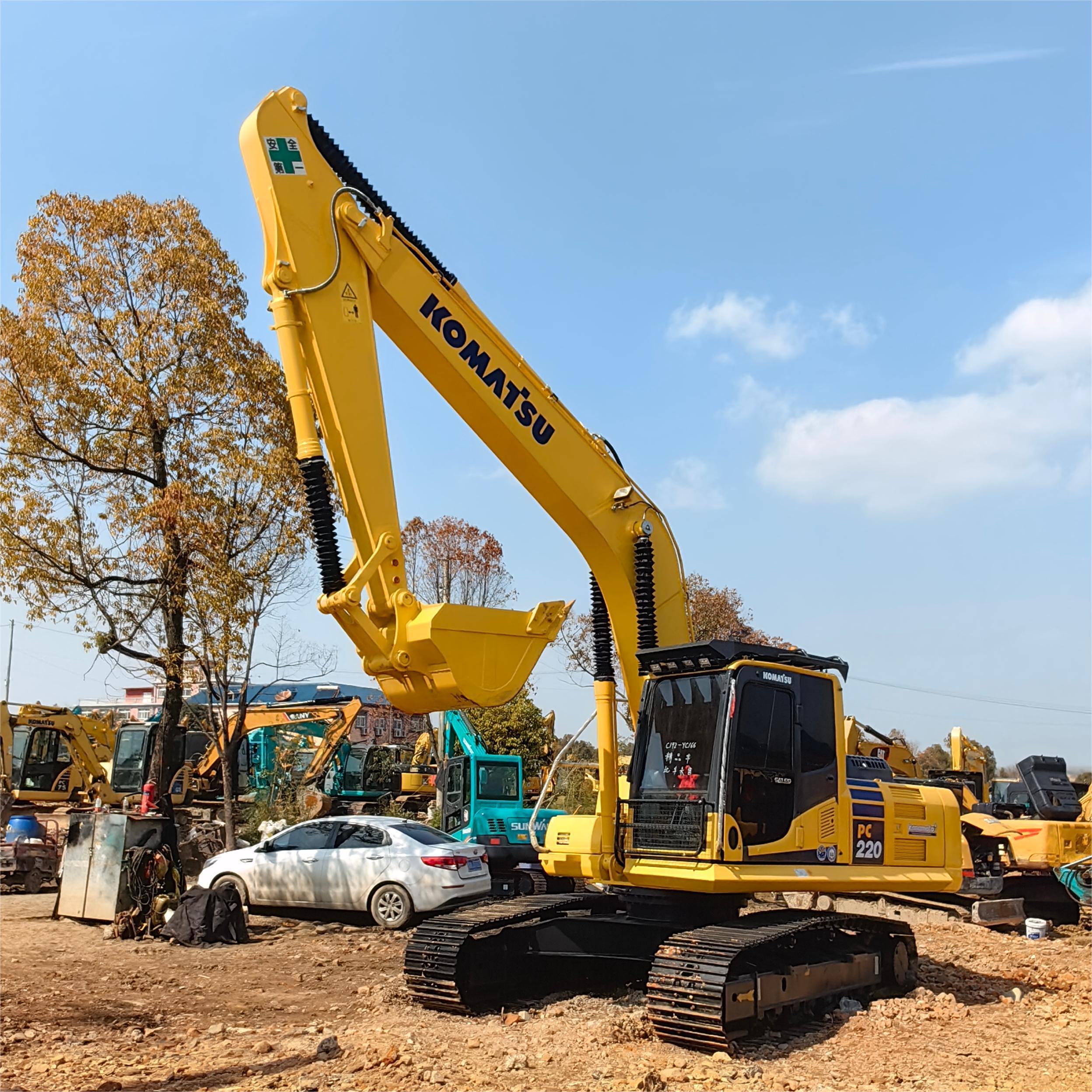 Japanese Original  High Quality    USED  KOMATSU  pc220  crawler  digger     22ton   Komatsu 220  excavators for Sale