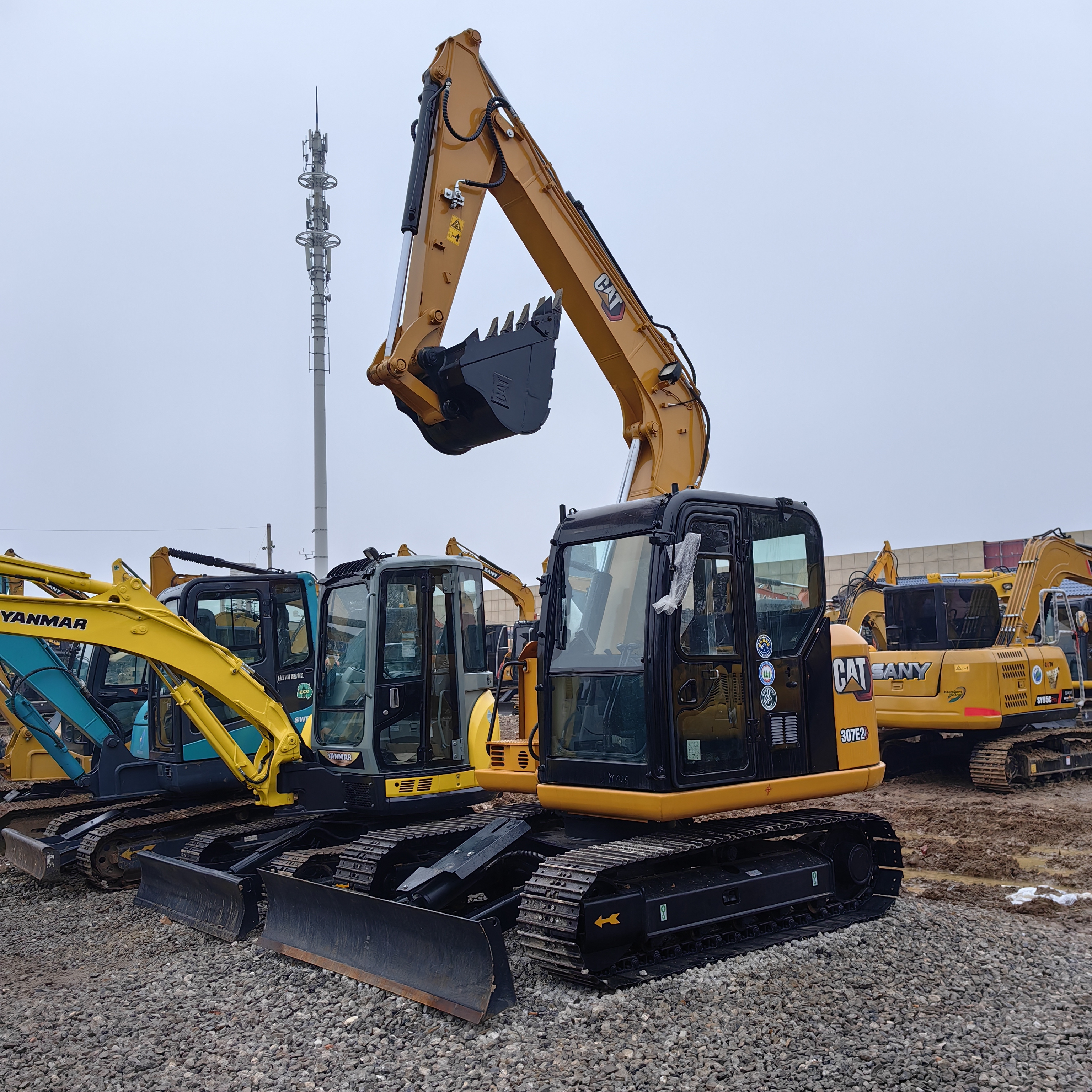 Caterpillar  307E2 Used Caterpillar Brand 7 Ton Easy to drive CAT307E2 Excavator