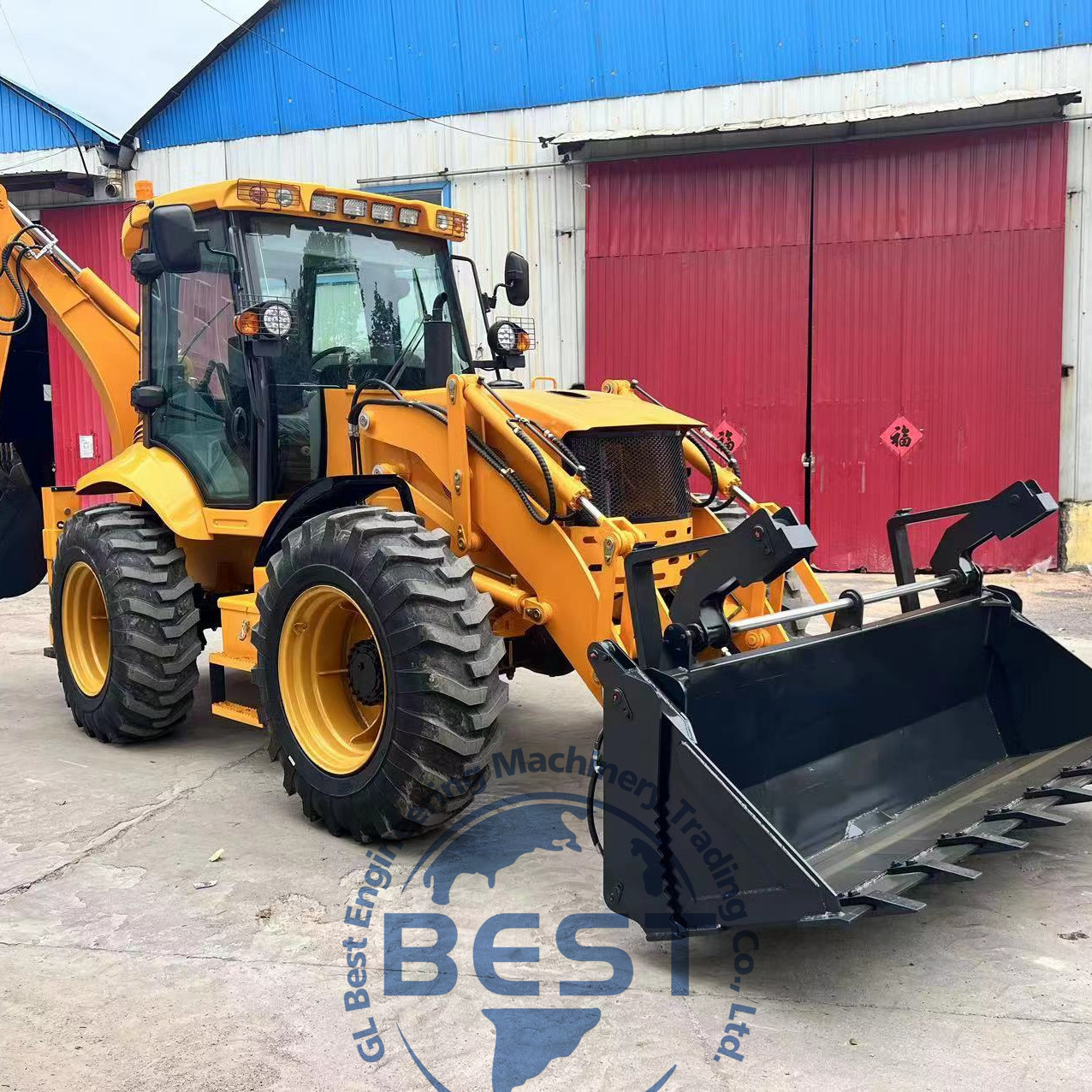 backhoe Loaders     Selling  Superior condition  New customizable   backhoe Loaders  for loading and  Excavating