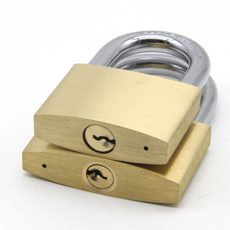 Quality guaranteed hardened shackle padlock oem  70mm brass padlocks with keys